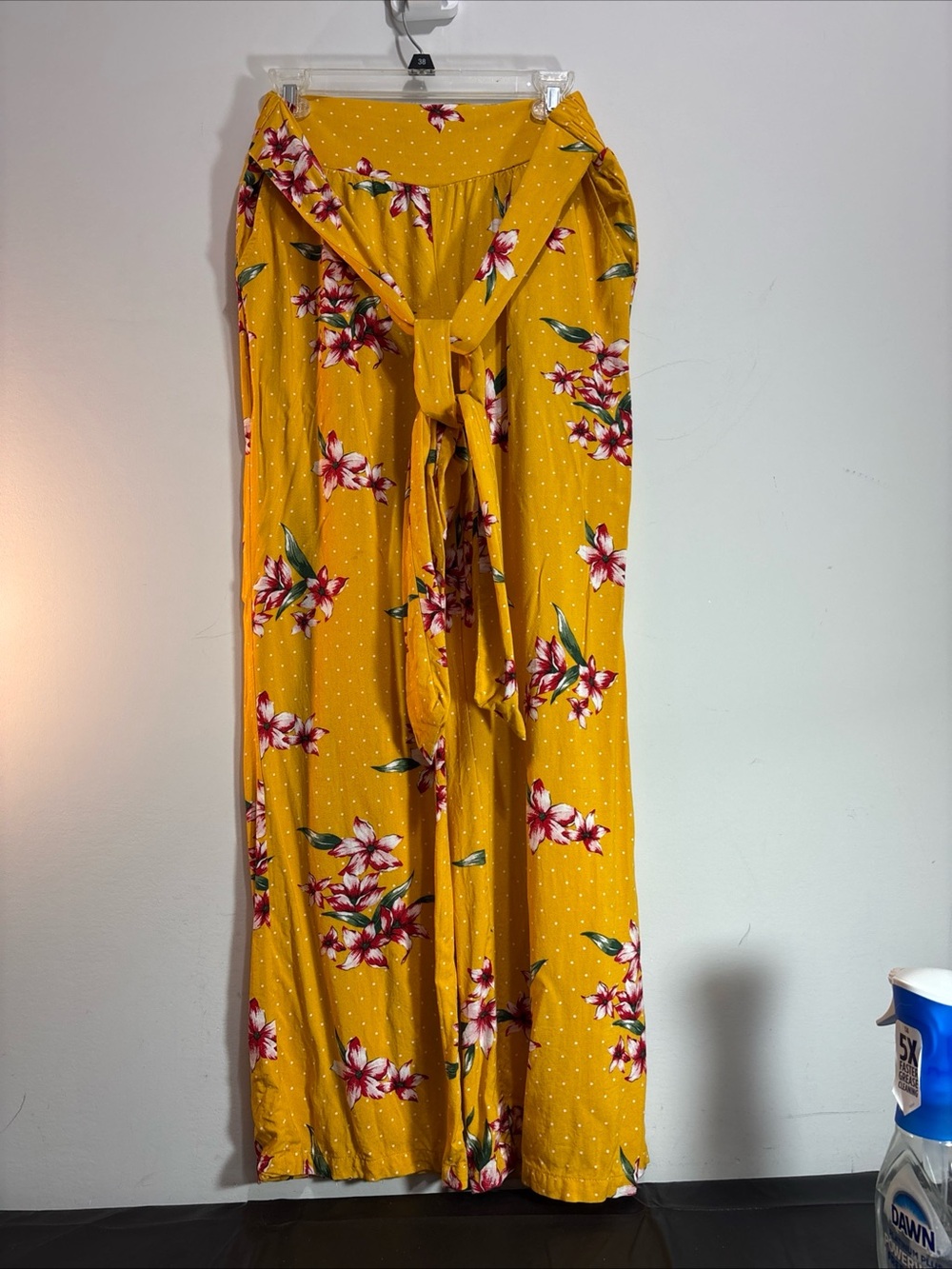 Guess Yellow Floral Wide-Leg Pants with Tie Waist. 1405